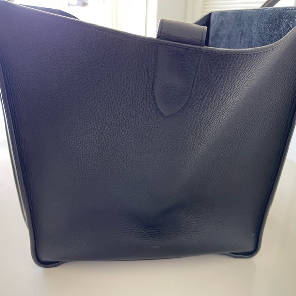 Celine Medium Phantom Bag - Picture 3 of 11